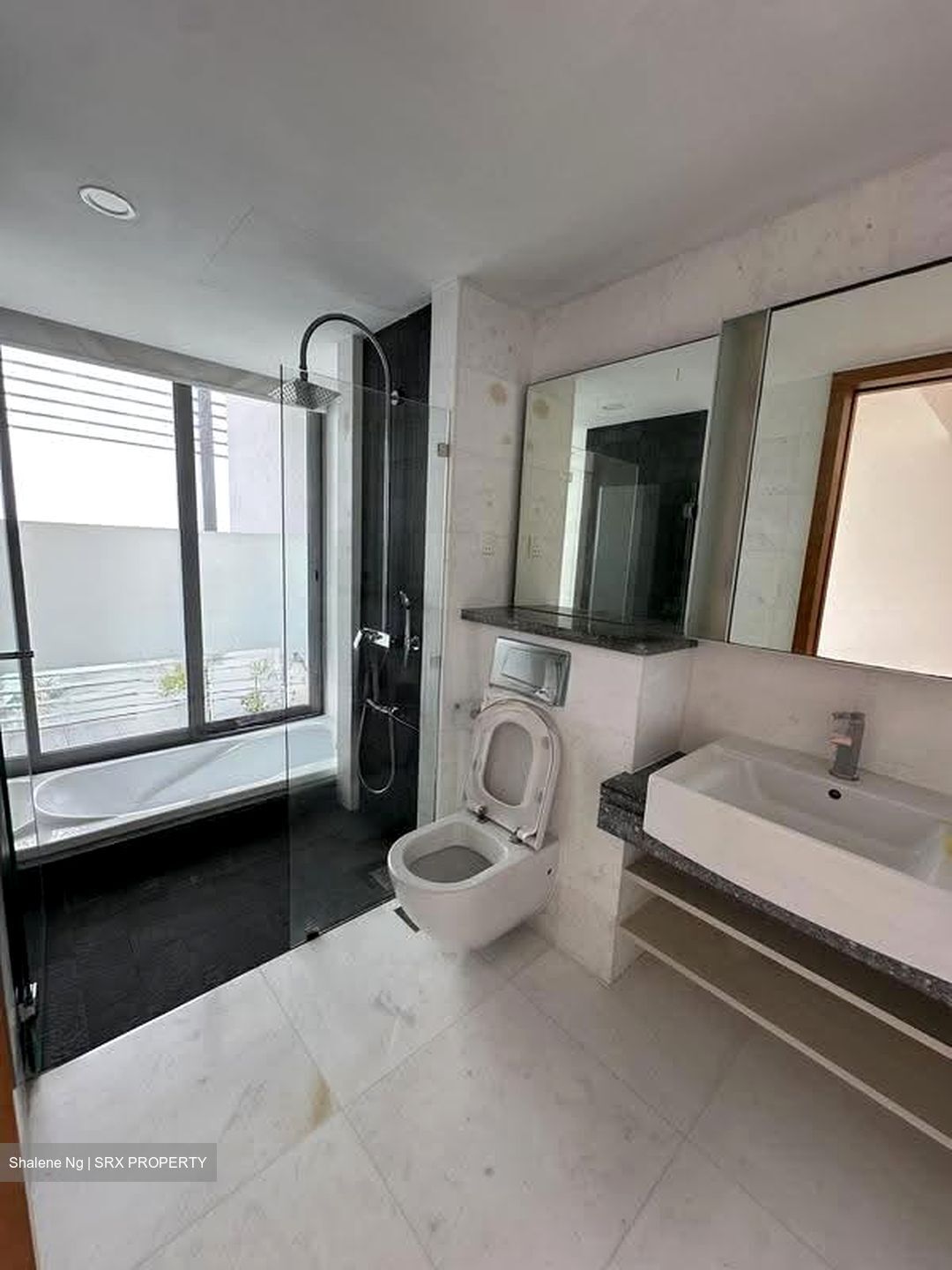 The Oceanfront @ Sentosa Cove (D4), Condominium #621952771